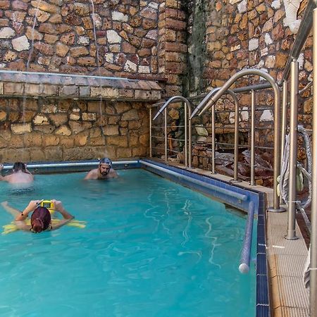 9 Queens Spa Hotel Лутра-Едіпсу Екстер'єр фото