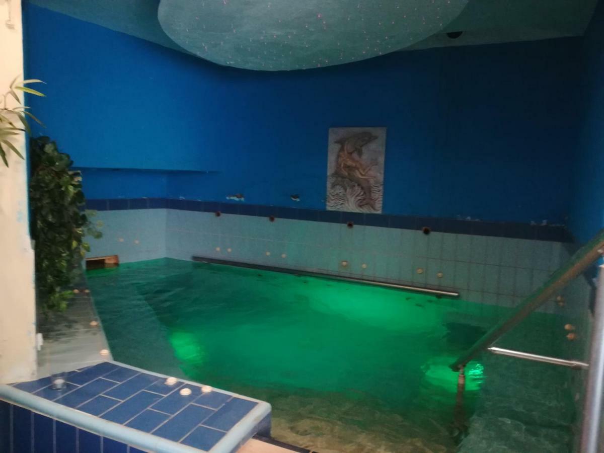 9 Queens Spa Hotel Лутра-Едіпсу Екстер'єр фото